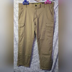 Lee Comfort Waist Stretch Cargo Pants Khaki 42x32 Excellent Condition Men's Pant